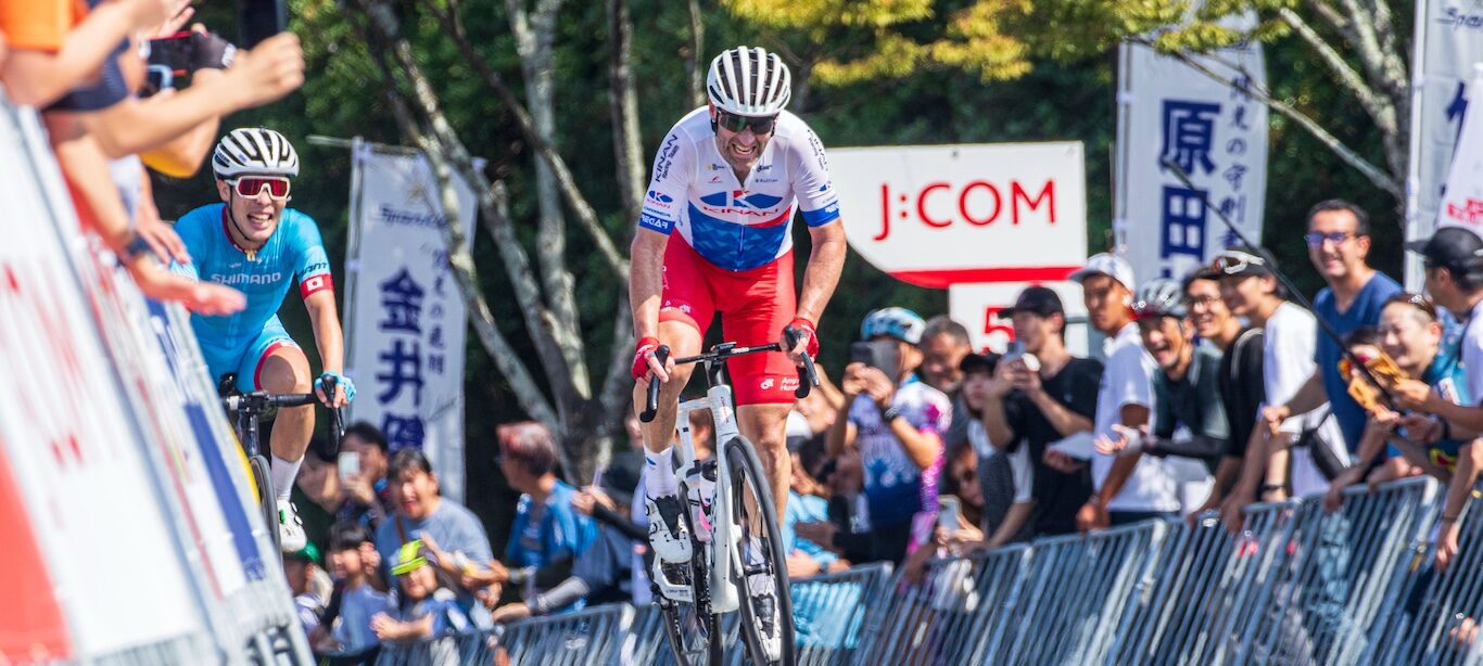 キナンレーシングチームウェア(S) knn003_s1.jpg